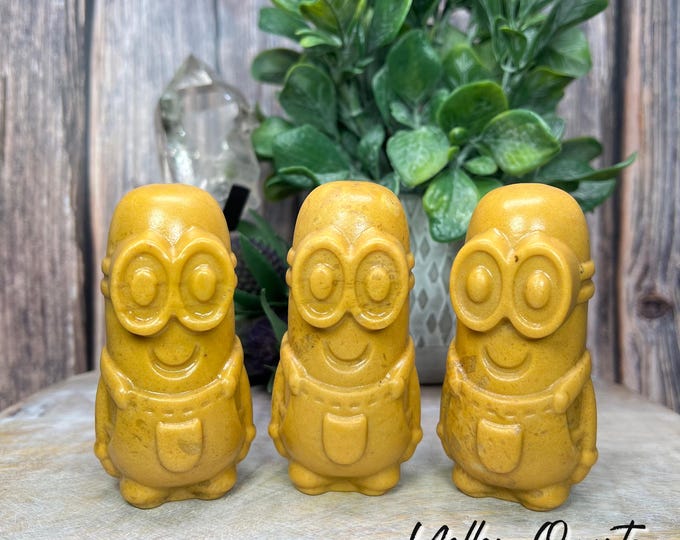 Yellow Quartz Stone Minion Carving, Crystal Minion Carving, Yellow Quartz, Yellow Stone (2)