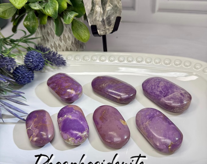 Phosphosiderite Palm Stone, Heart and Third Eye Chakras, Stone of Healing