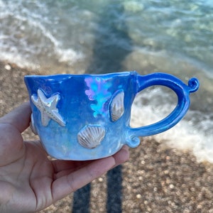 Pottery Beach Mug, Handmade Seaside Coffee Cup, Wawe Mug, Ocean Style Cup With Seashells, For Beach Lover, Ocean Shoreline Mug, Summer Mug