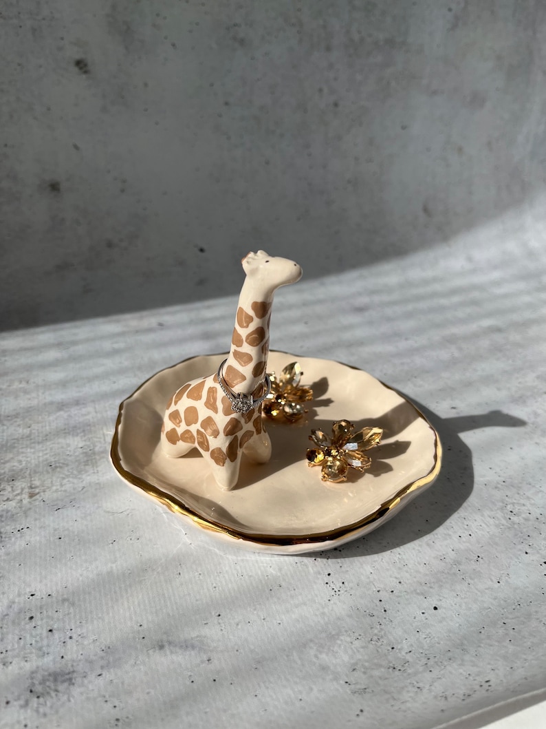 Ceramic Gold Ring Dish With Giraffe, Ring Holder, Pottery Jewelry Storage, Ring Catcher, Necklace Holder Organizer, Holiday Jewelry Stand image 2