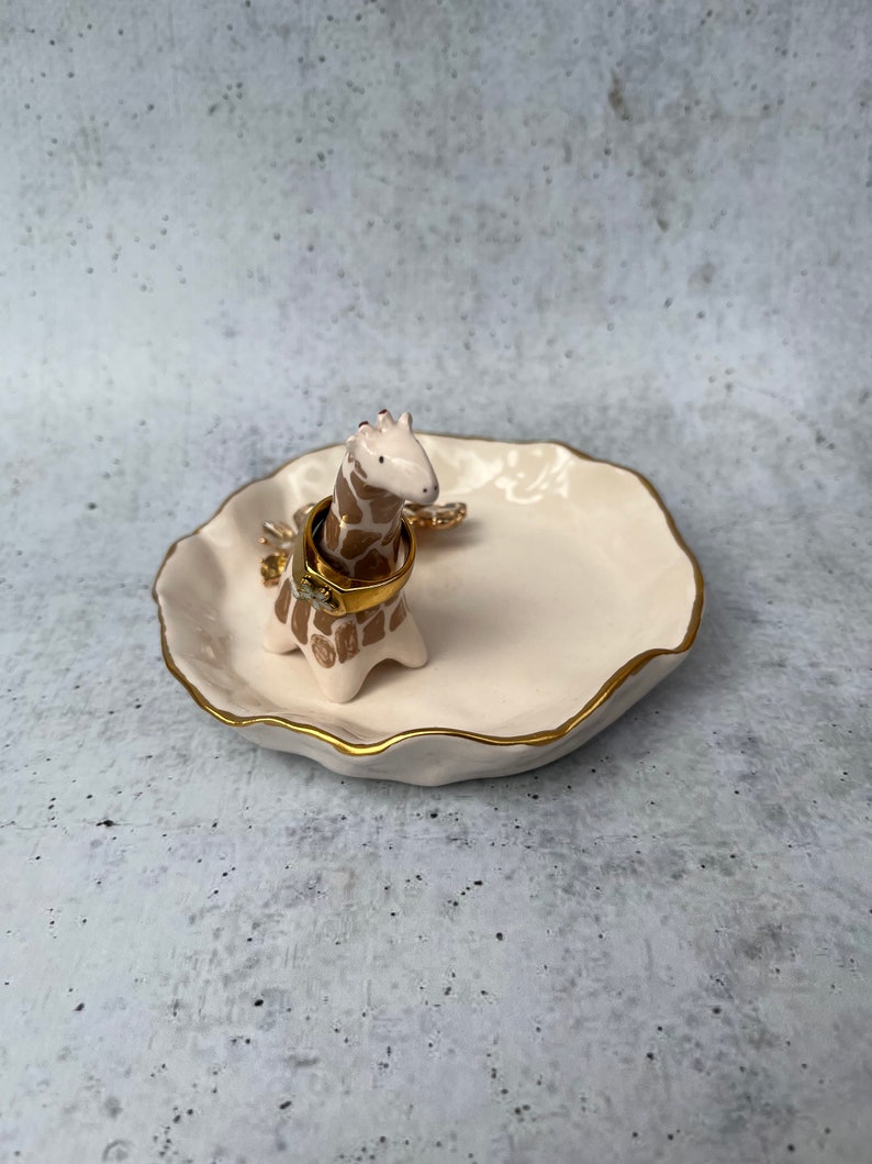 Ceramic Gold Ring Dish With Giraffe, Ring Holder, Pottery Jewelry Storage, Ring Catcher, Necklace Holder Organizer, Holiday Jewelry Stand image 5