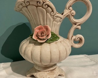 Cruche / vase vintage nostalgique de style Art Nouveau