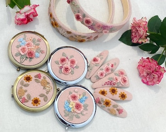 Pink Rose Embroidered Compact Mirror Comes With a Drawstring Bag, Flower Pocket Mirror, Daisy Mirror, Makeup Mirror, Bridesmaid Mirrors.