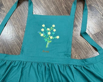 Personalized hand Embroidered Apron Women, Custom -Embroidered Apron, Linen Cotton Apron, Flower Gardening Apron,Kitchen Apron, Floral Apron