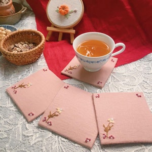 Hand Embroidered Floral Coaster, Linen Coasters Set, Embroidered Mug Coaster, Custom Coaster, Boho Home Decor, Tea Coaster, Home Decoration Pink