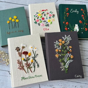 Custom Hand Embroidered Notebook, Handmade Fabric Notebook, Custom diary, Daisy Notebook, Fabric Hard Cover Journal, Personalized Notebook