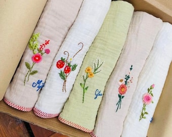 Set Organic Muslin Handkerchief, Baby Face Towel, Custom Embroidered Handkerchief, Cute Handkies, Eco friendly Handkerchief baby.