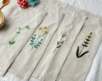 Geborduurde rustieke linnen placemats, gepersonaliseerde bloemen handgeborduurde placemats, wasbare placemats rechthoekig, boho woondecoratie