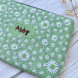 Floral Hand Embroidered Cosmetic Bag, Linen Wallet Handmade Makeup Bag, Bridesmaid Gift, Linen Coin Purse, Daisy Embroidery Bag