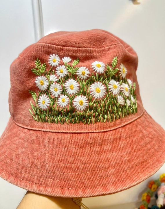 Custom Hand Embroidery Floral Bucket Hat, Daisy Flower  display picture 1