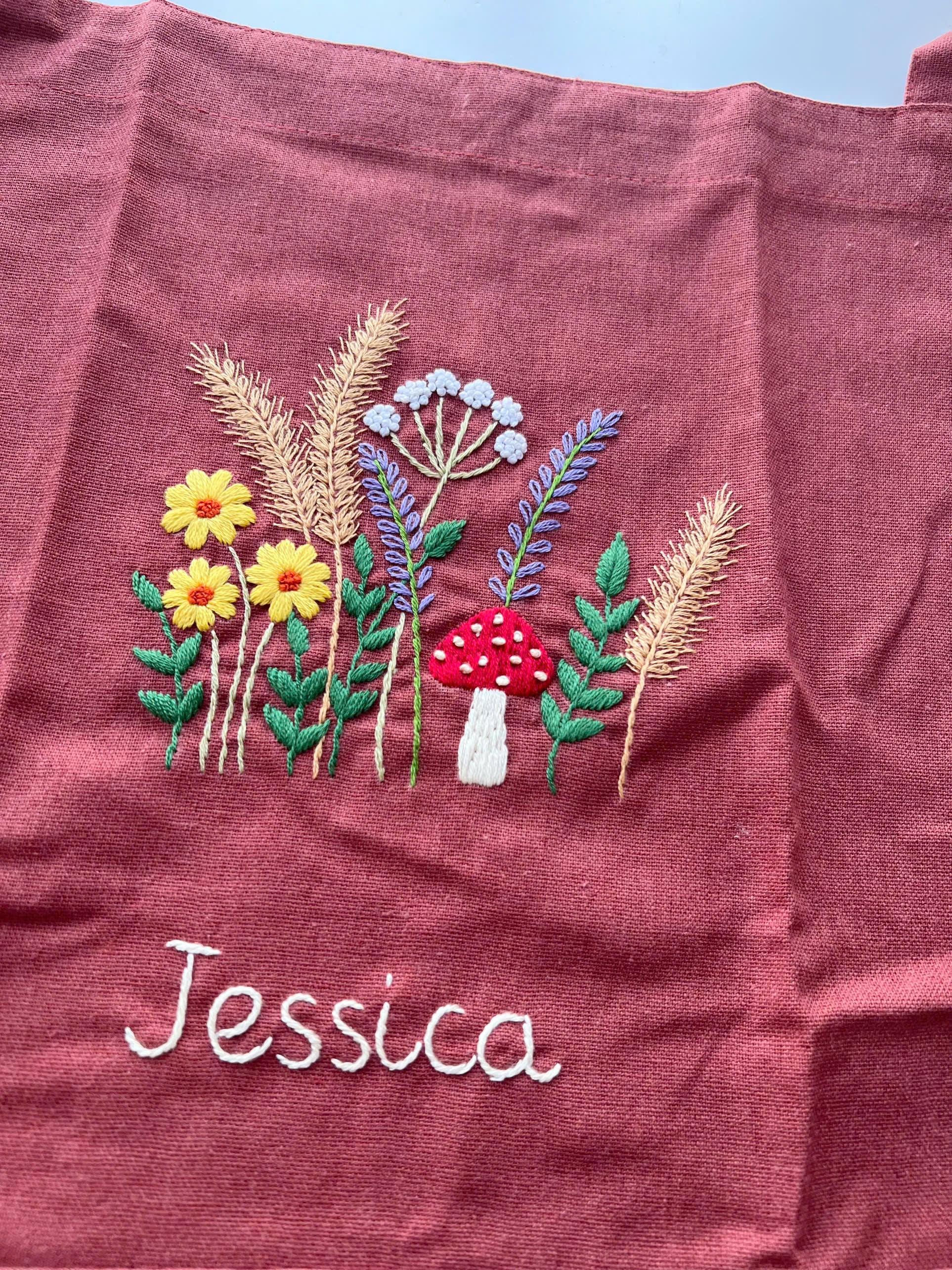 手刺繍エプロン レディース、花刺繍エプロン、リネンエプロン