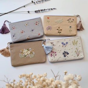Personalized Hand Embroidered Flower Pouch, Rose Linen Wallet, Handmade Makeup Bag, Bridesmaid Gift, Linen Coin Purse, Rose Embroidery Bag image 2
