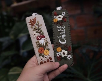 Vintage Hand gesticktes benutzerdefiniertes Lesezeichen, Blumen Hand gesticktes Lesezeichen, personalisierte Lesezeichen, Gänseblümchen handgemachtes Lesezeichen, Leinen Lesezeichen