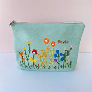 Personalized Hand Embroidered Cosmetic Bag, Flower Pouch, Linen Bag, Handmade Makeup Bag, Bridesmaid Gift,Linen Coin Purse,Embroidery Bag
