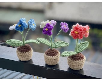 Mini pot de fleur fait main, achetez-en 3, obtenez 1, prêt à expédier, fleur au crochet dans le pot, coeur au crochet, fleurs tricotées à la main, décoration de voiture, décoration de table