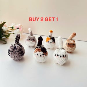 Crochet Cute Cat Keychain, Handmade Cat, Crochet Keychain, Cute Keychain.
