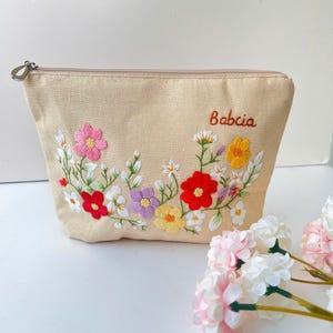 Personalized Hand Embroidered Cosmetic Bag, Flower Pouch, Linen Bag, Handmade Makeup Bag, Bridesmaid Gift,Linen Coin Purse,Embroidery Bag