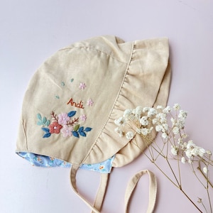 Personalized Hand Embroidered Linen Baby Bonnet With Flowers, Custom Name Linen Bonnet, Baby Sunbonnet White, Neutral Baby Gift