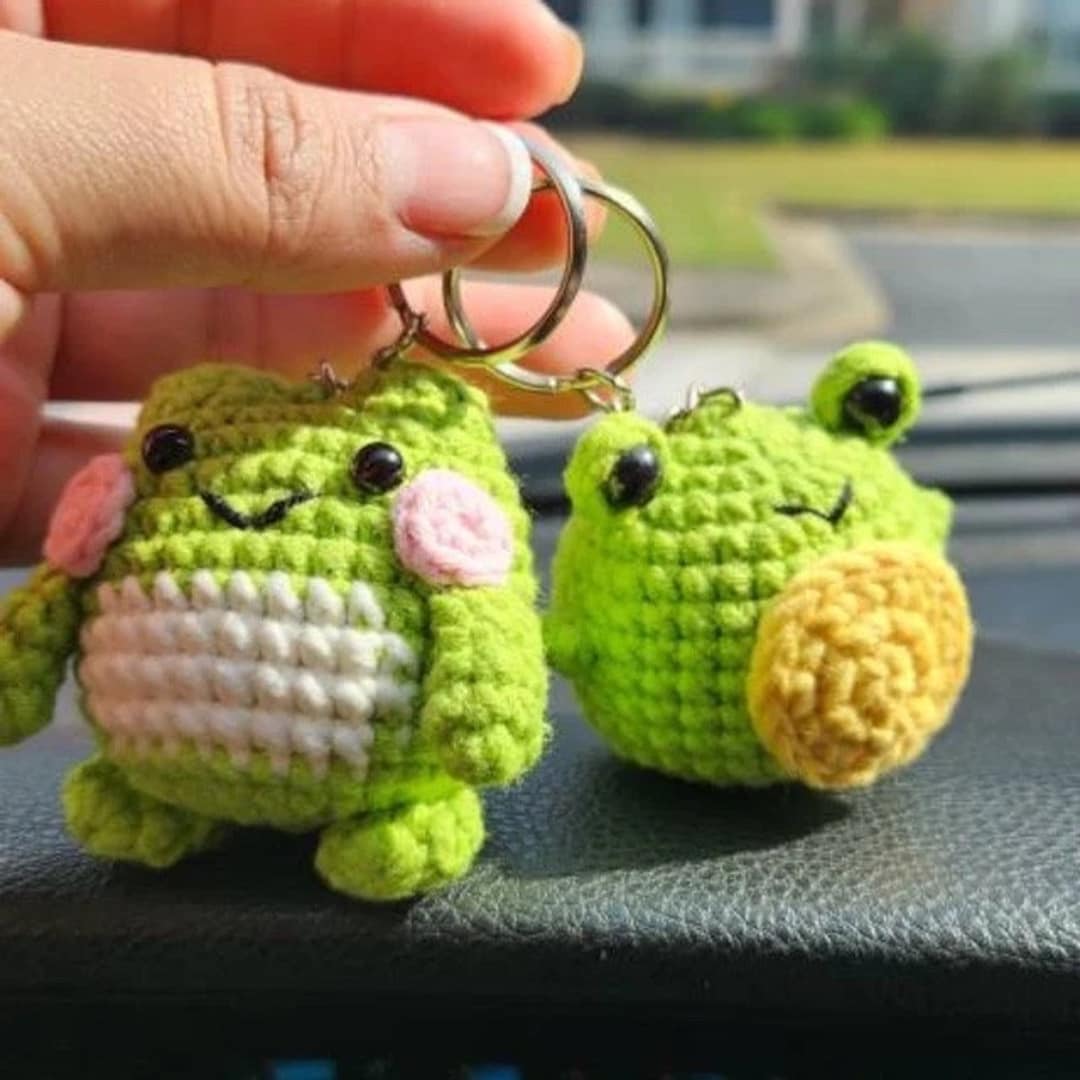 Handmade Frog Keyring, Crochet Frog, Mini Froggy Keychain, Crochet
