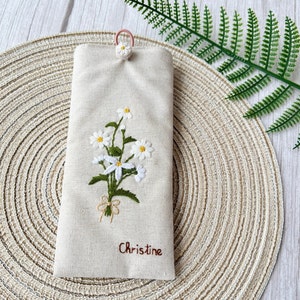 Floral Embroidered Eyeglasses case, Custom Fabric Soft Sunglasses Case, Hand Embroidered Reading Glass Case, Linen Fabric Eyeglasses Holder