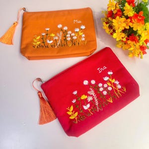 Personalized Hand Embroidered Cosmetic Bag, Flower Pouch, Linen Bag, Handmade Makeup Bag, Bridesmaid Gift,Linen Coin Purse,Embroidery Bag