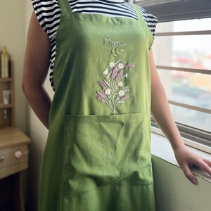 Personalized Embroidered Apron For Women, Hand-Embroidered Apron, Linen Cotton Apron, Flower Embroidery Linen Apron, Custom Apron image 2