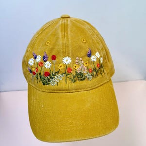 Flower Garden Hand Embroidered Baseball Cap, Daisy Embroidered Hat,Wash Cotton Hat,Personalized Embroidered Cap,Women Hat,Summer Hat