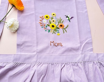 ひまわりページ リネンエプロン6点 ひまわりの手刺繍エプロン（女性用）、花柄刺繍エプロン、リネン