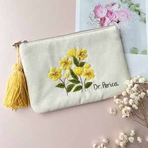 Yellow Jessamine Flower Hand Embroidered Pouch, Personalized Linen Wallet, Handmade Makeup Bag, Bridesmaid Gift, Coin Purse, Embroidery Bag
