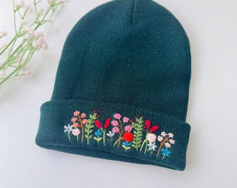 Hand Embroidered Beanie, Wild Flower Beanie, Daisy Beanie, Boho Beanie, Winter Hat, Christmas Gift, Birthday Gift