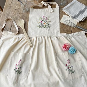 Floral Embroidered Apron For Women, Personalized  Hand-Embroidered Apron, Linen Cotton Apron, Flower Embroidery Linen Apron, Custom Apron