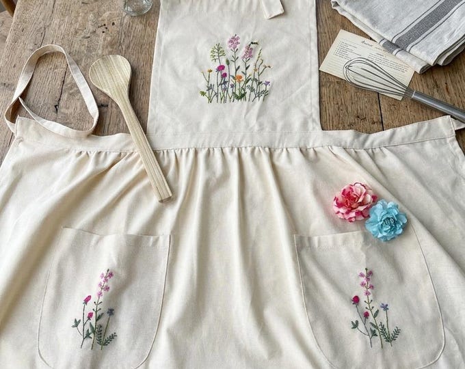 Floral Embroidered Apron For Women, Personalized  Hand-Embroidered Apron, Linen Cotton Apron, Flower Embroidery Linen Apron, Custom Apron