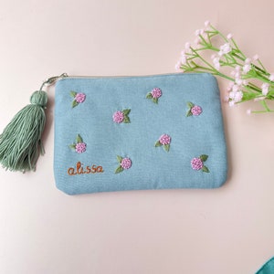 Hydrangea Hand Embroidered Flower Pouch, Personalized Linen Wallet, Handmade Makeup Bag, Bridesmaid Gift, Linen Coin Purse, Embroidery Bag