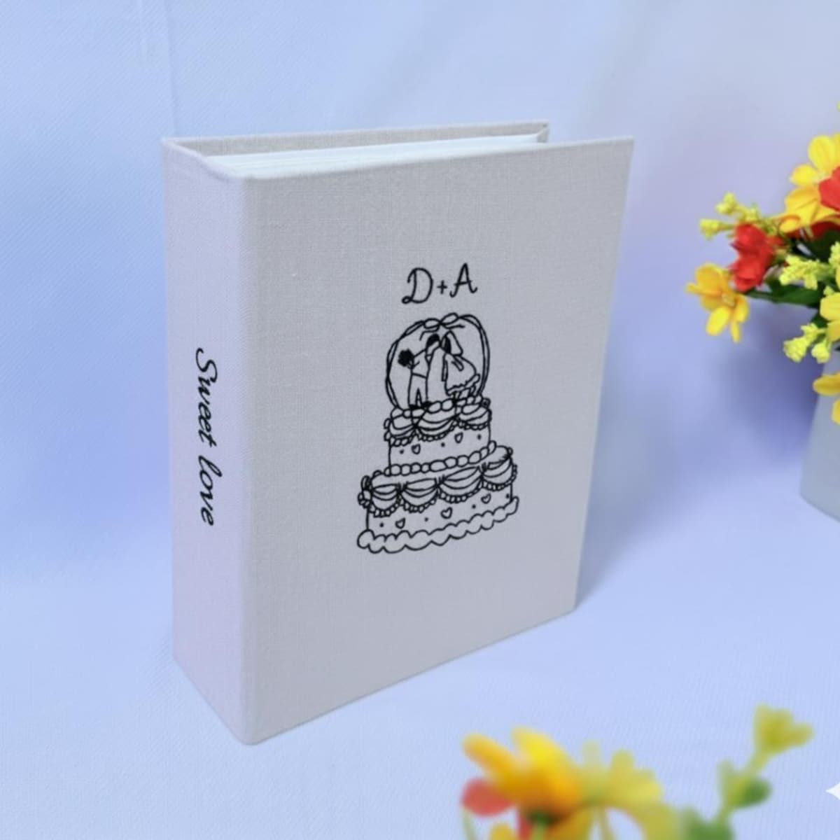 Hand Embroidered Photo Album With Sleeves, Personalized Photo Album, Anniversary Gift, Unique Photo Album, Wedding Embroidered Photo Album. - Etsy