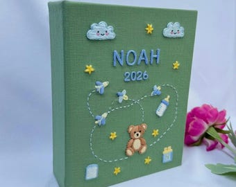 Hand Embroidered Baby Photo Album With Sleeves, Personalized Photo Album, Baby Gift, Unique Keepsake Album, Custom Embroidered Photo Album.
