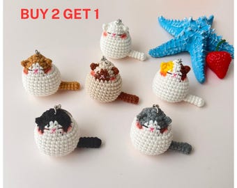 Chaveiro de gato fofo de crochê, compre 2 e leve 1, mini chaveiro de gato, gato feito à mão, chaveiro fofo, chaveiro de crochê, presente fofo, chaveiro divertido.