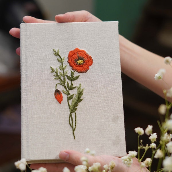 Geborduurd notitieboek geboortemaand bloem A5 A6, gepersonaliseerd handgeborduurd notitieboek met bloemen, Daisy Journal, stoffen bekleding, gepersonaliseerd cadeau