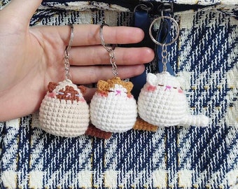 Crochet Cute Cat Keychain, Mini Cat Keychain, Handmade Cat, Cute keychain, Crochet Keychain, Cute Gift, Fun Keyring.
