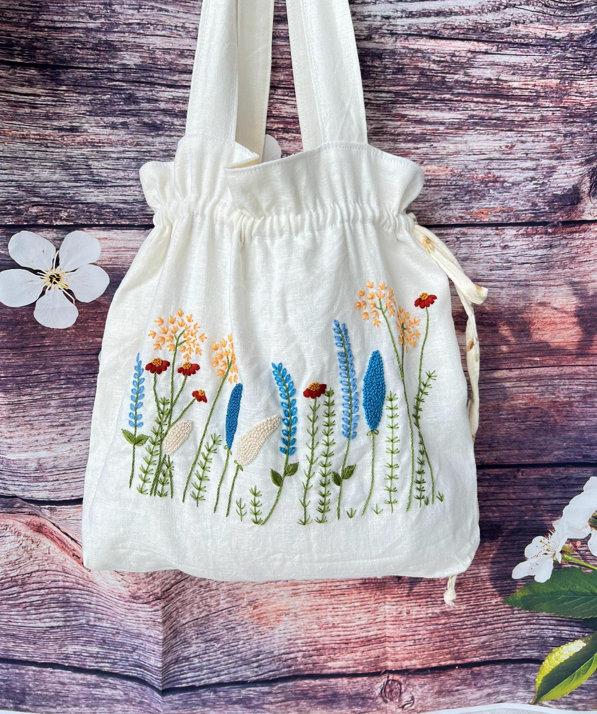 [OVEOF] Flower Embroidered Bag ★大人気★ Amazon.com: HCRAFT Embroidered Women's Handbag with Flowers
