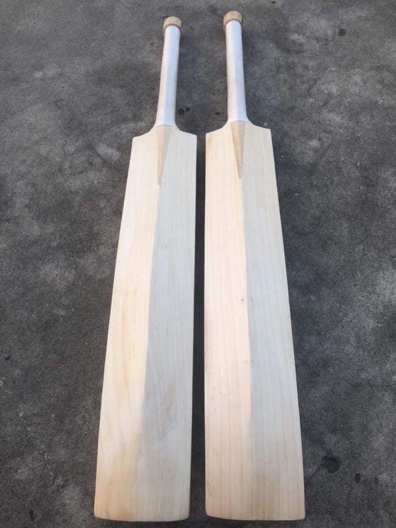 2 cricket bat English willow exelon international image 4