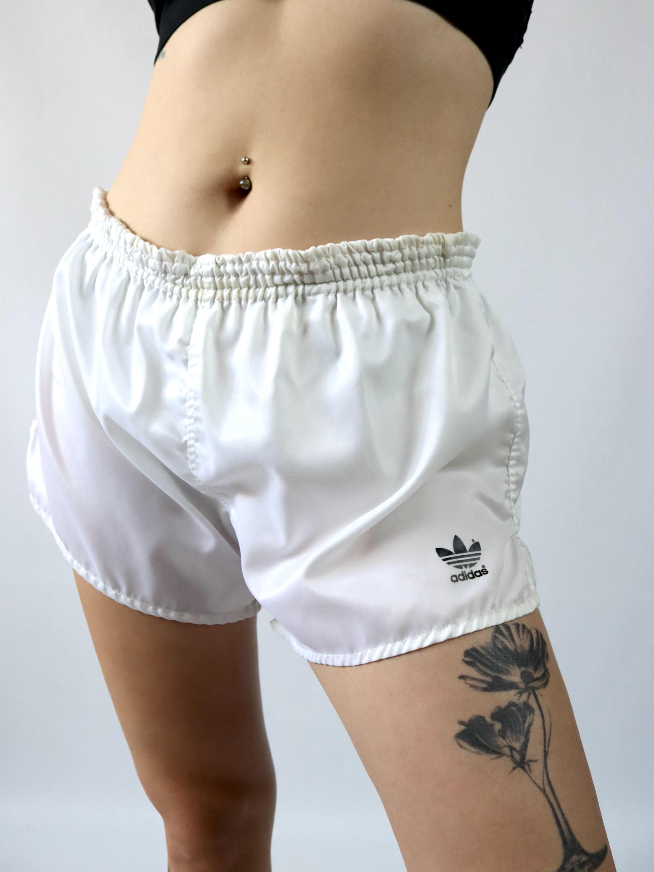 Short court bleu vintage taille moyenne M équipement de sport confortable short de sport des années 1970 et 70 en cours d'exécution butin mignon - France