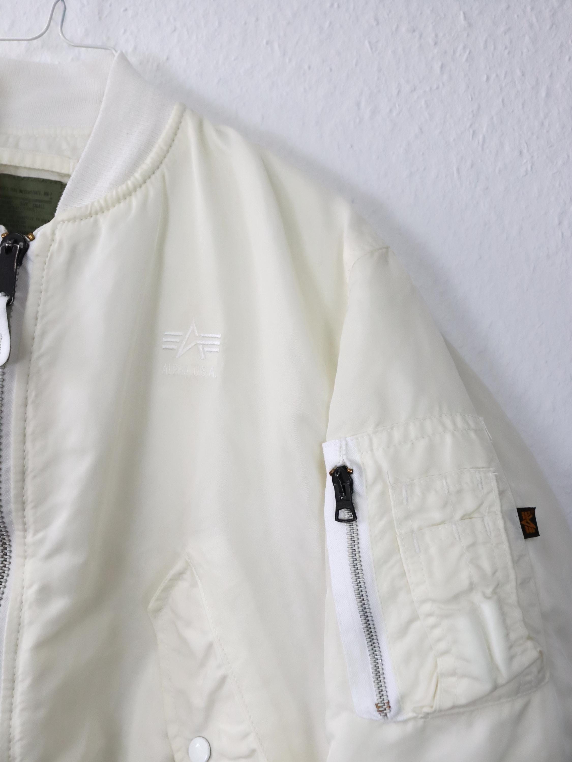Vintage 80s 90s ALPHA INDUSTRIES Bomber Jacket, Lightly Lined