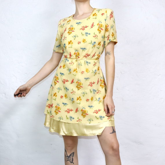 Vintage 80er 90er Kleid kurz Blumenmuster kurzarm… - image 1