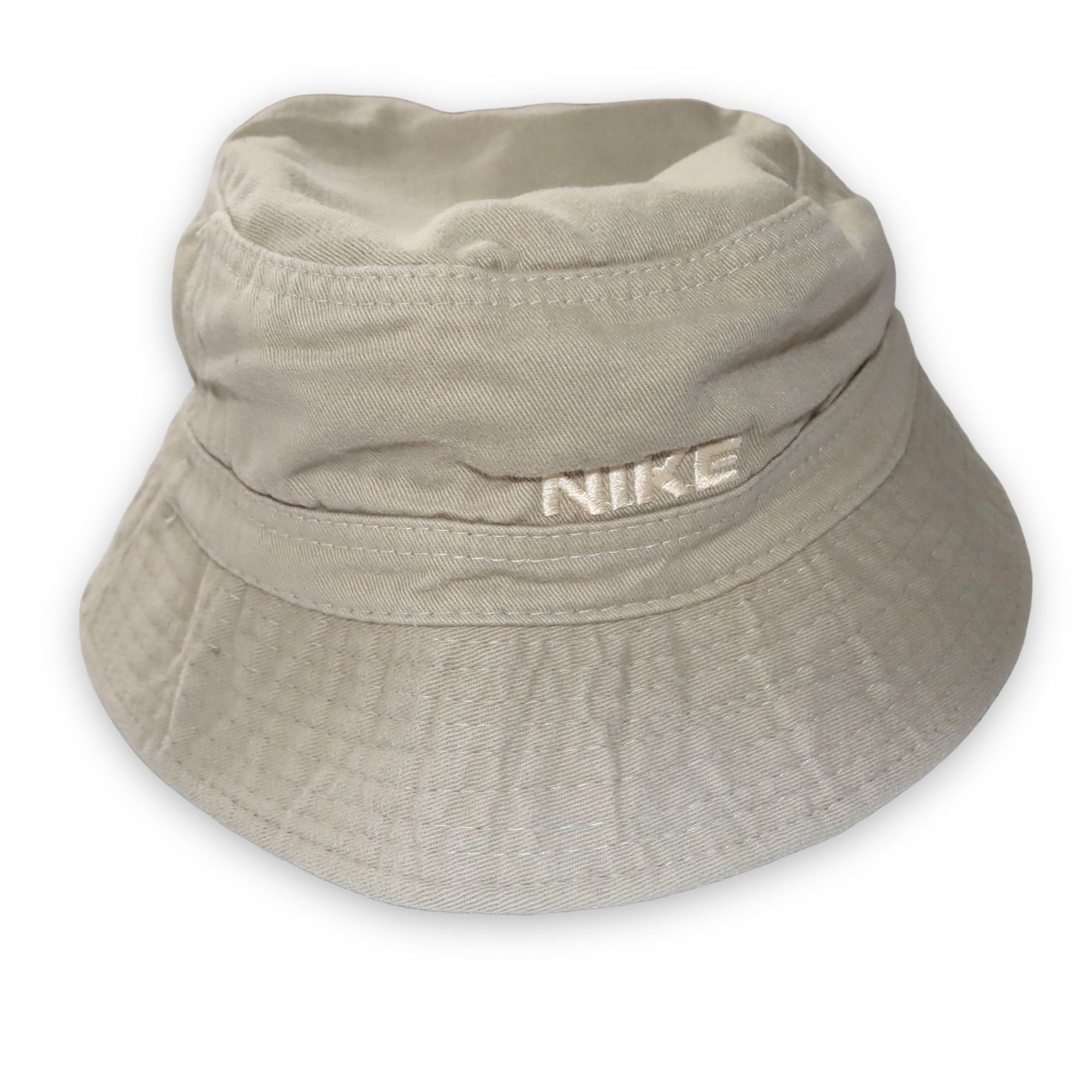 beige nike bucket hat