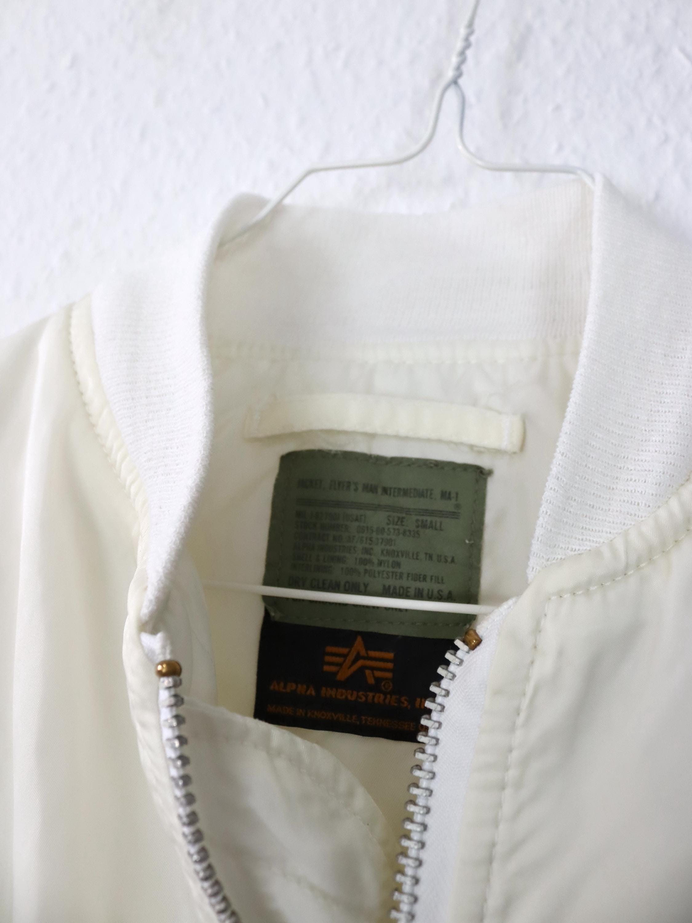 Vintage 80s 90s ALPHA INDUSTRIES Bomber Jacket, Lightly Lined