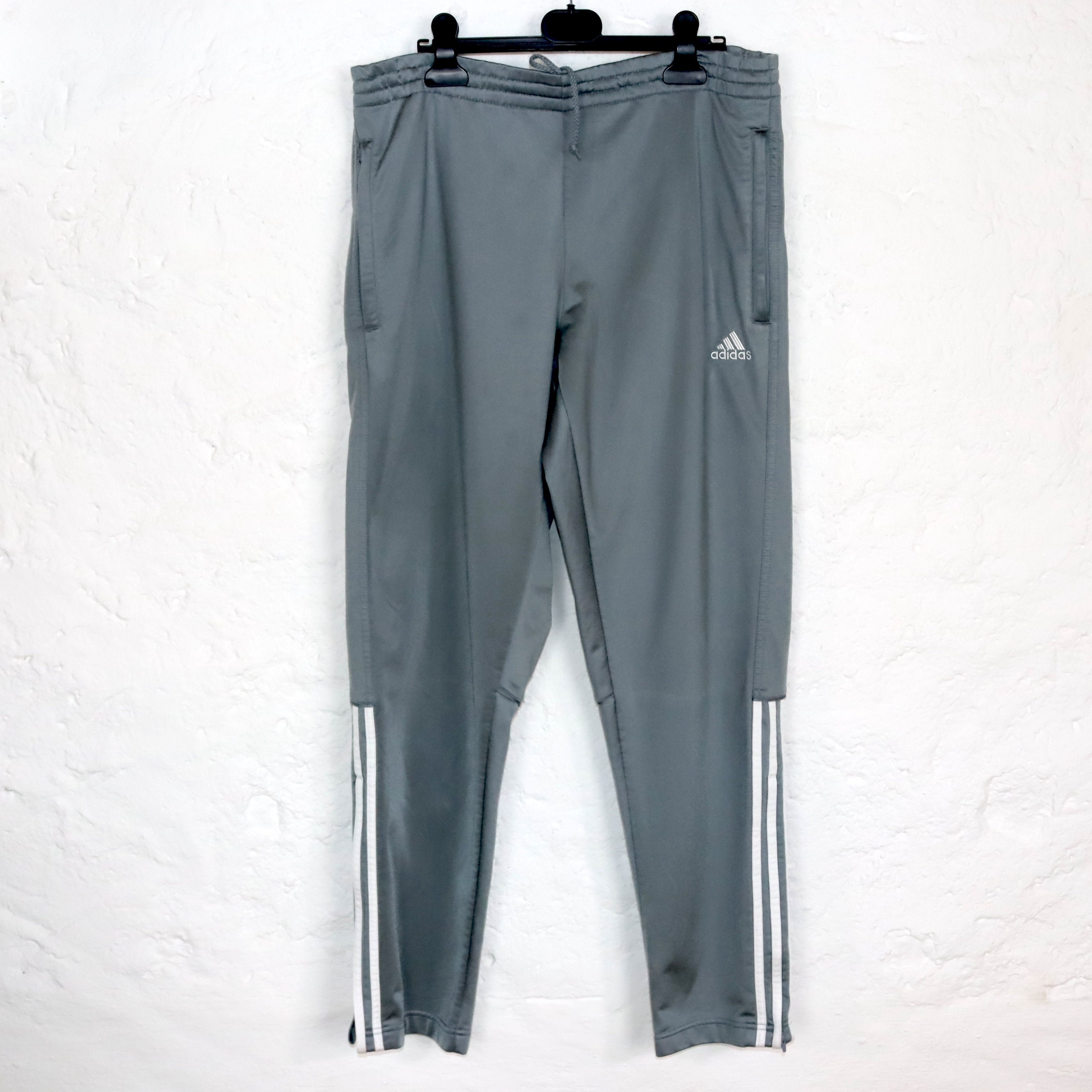 Vintage 80s 90s ADIDAS Jogging Pants Training Pants Baggy