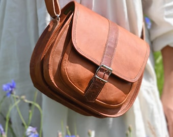 Leather bag | Boho leather shoulder bag | Crossbody bag | Cognac brown half-round leather bag | Natural leather handbag | Brown leather bag