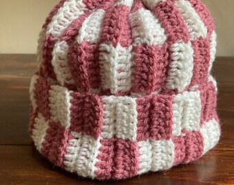 Old pink and cream checkered crochet hat