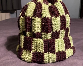 Pistachio green and chocolate checkered crochet hat