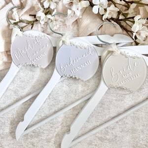 Personalised Wedding Hanger, Hanger Tag, Pearl Wedding Accessories, Acrylic Hanger Tag, Bridesmaid, Maid of Honour, Gift for Bride image 2